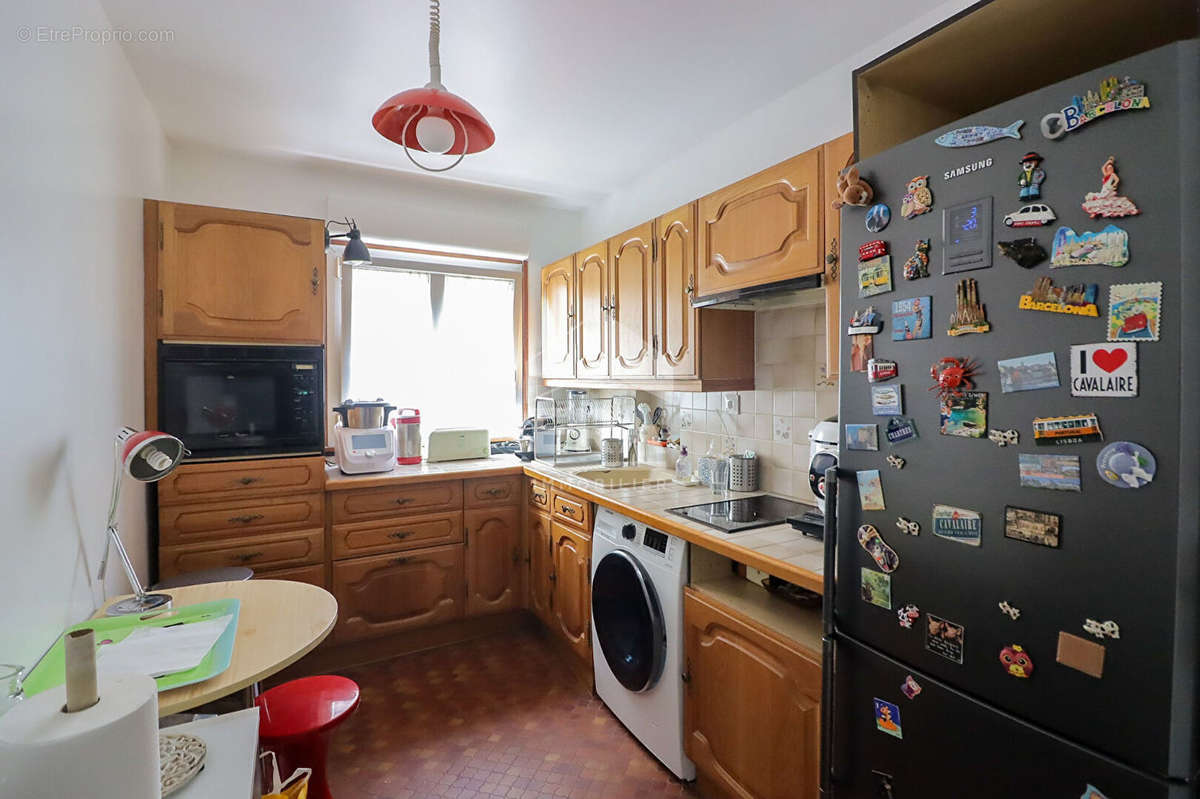 Appartement à PARIS-20E