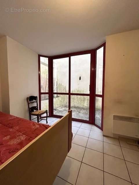 Appartement à VAUX-EN-BEAUJOLAIS