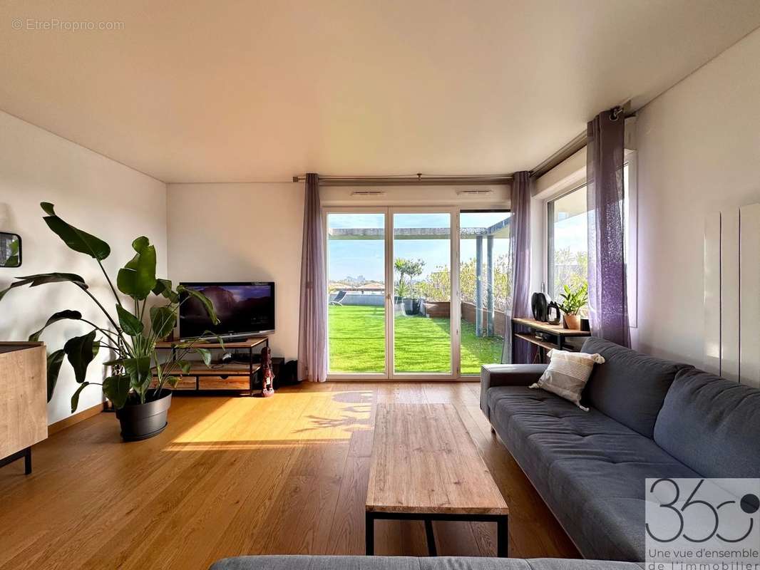 Appartement à COLOMIERS