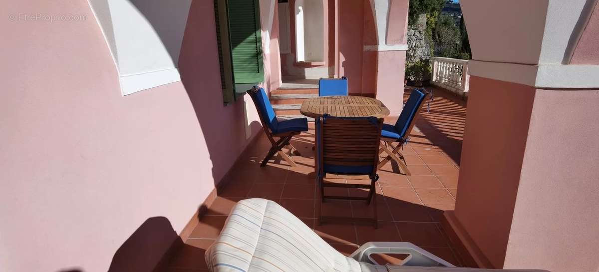 Appartement à MENTON