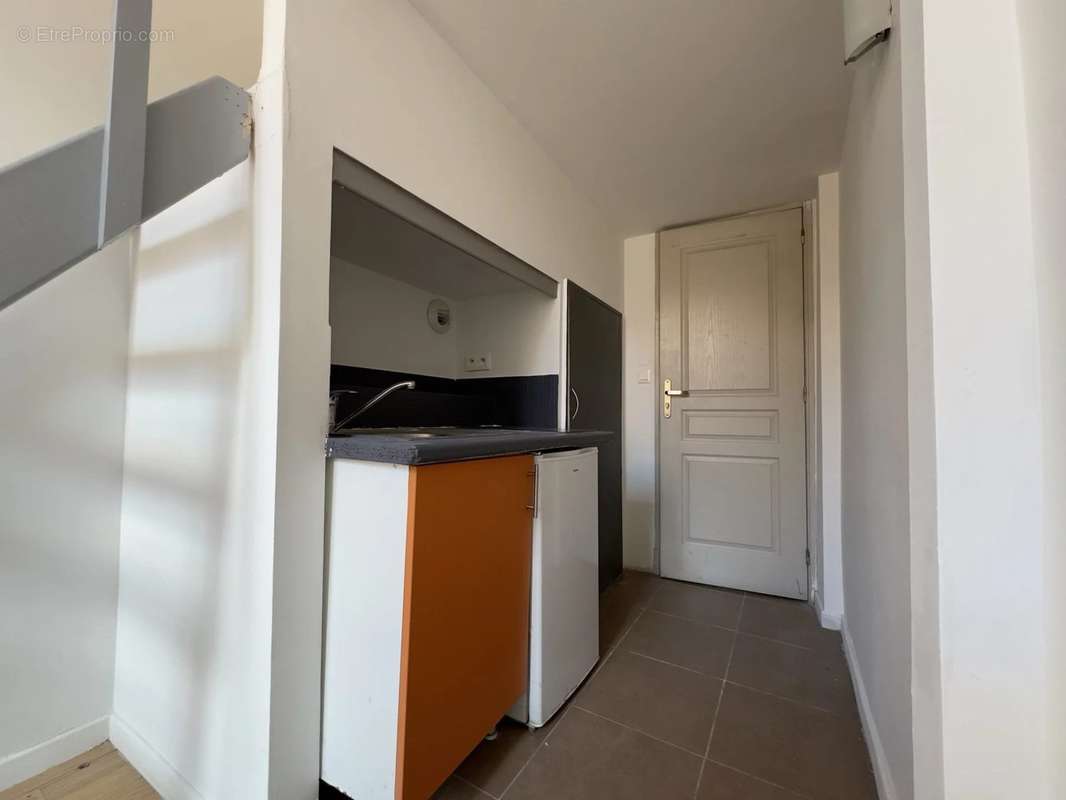 Appartement à MARSEILLE-1E