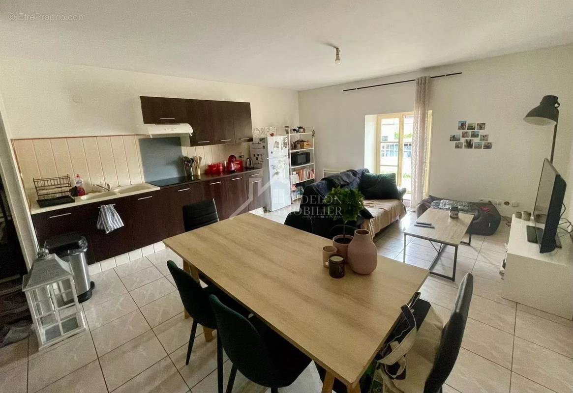 Appartement à WAVILLE