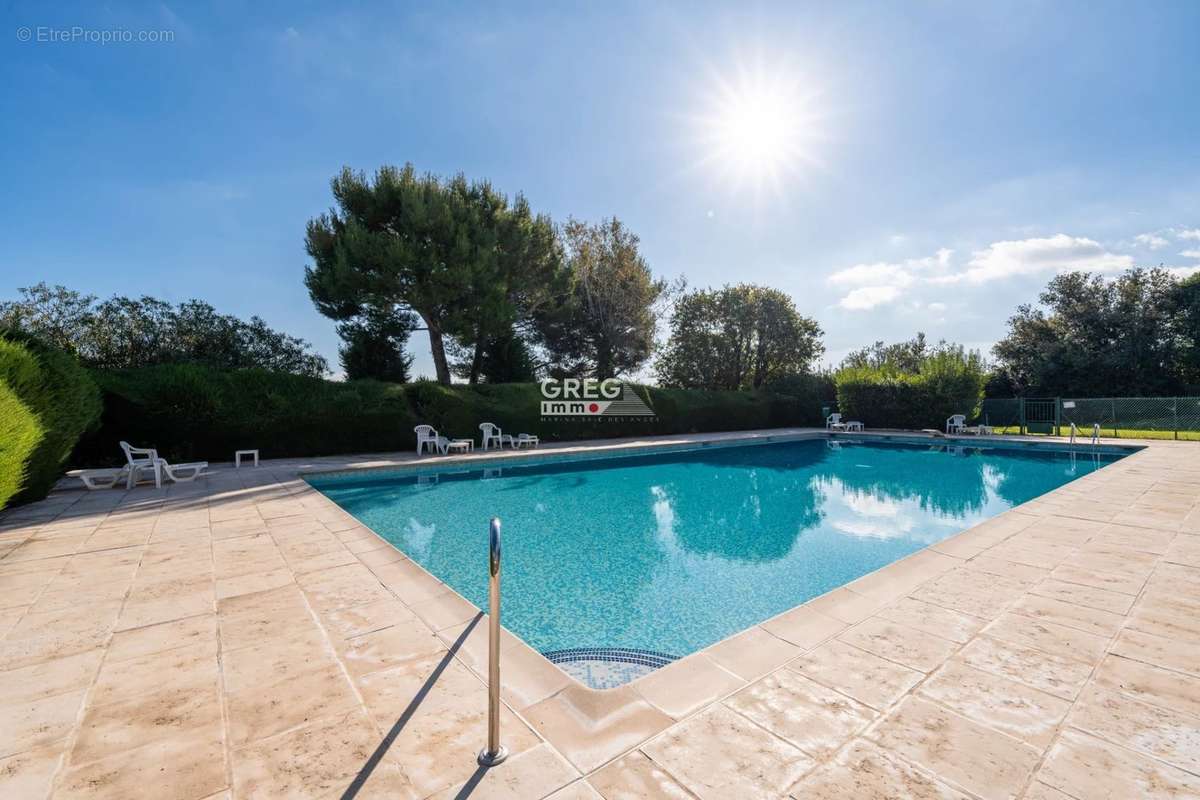 Appartement à VILLENEUVE-LOUBET