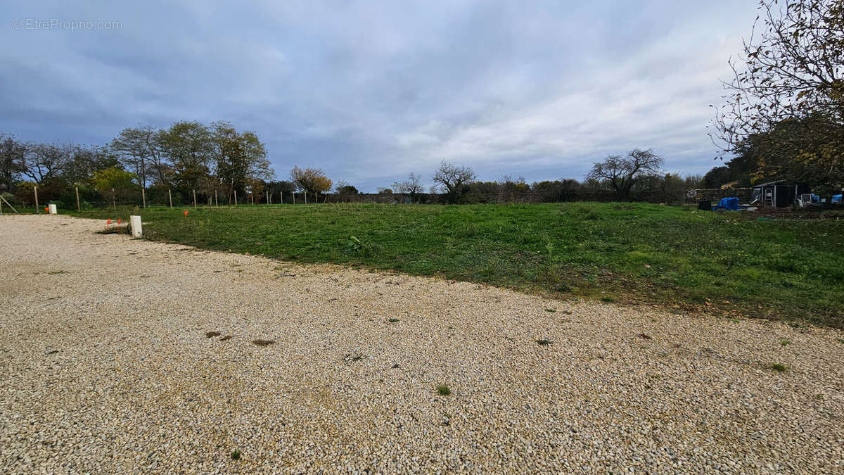 Terrain à NIORT