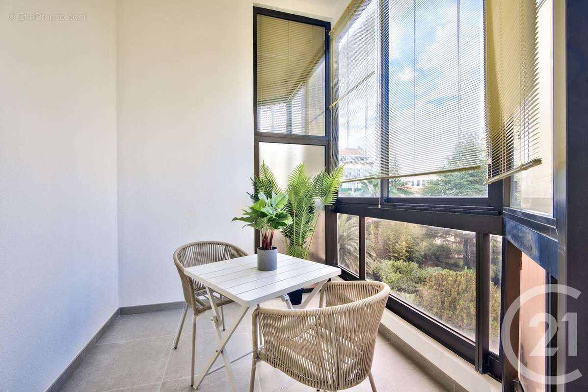 Appartement à NICE