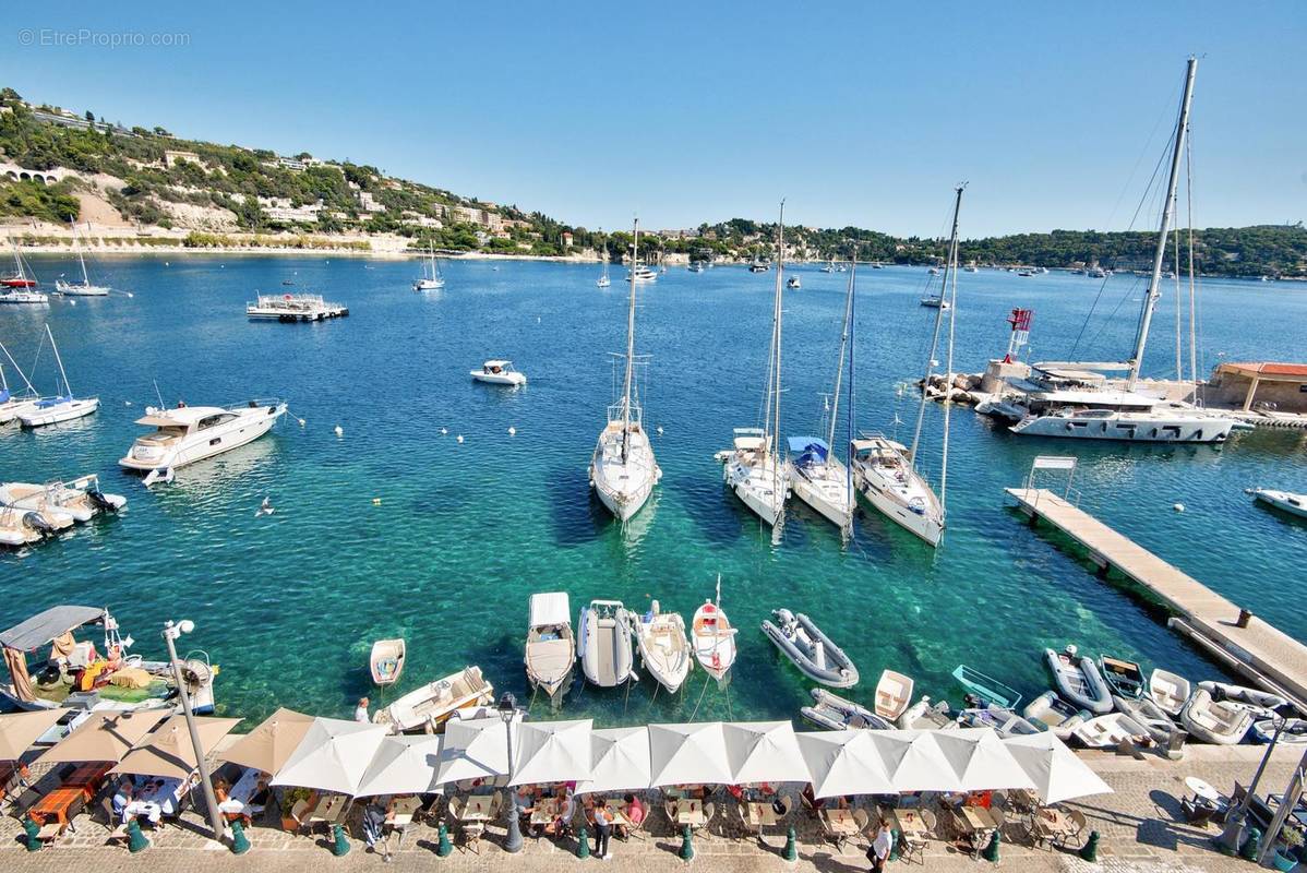 Appartement à VILLEFRANCHE-SUR-MER