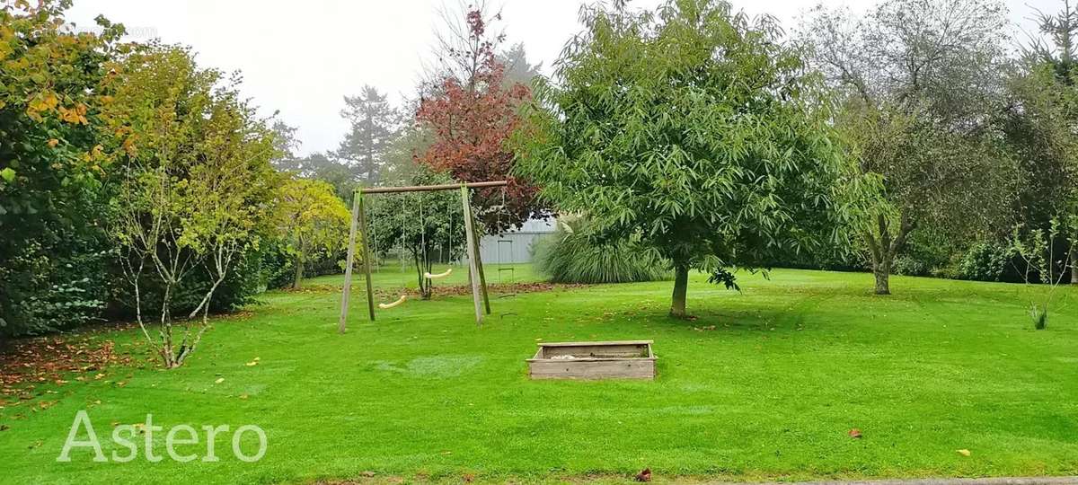 Maison à TREGUIDEL