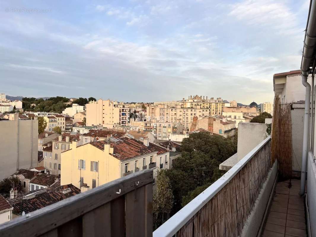 Appartement à MARSEILLE-5E