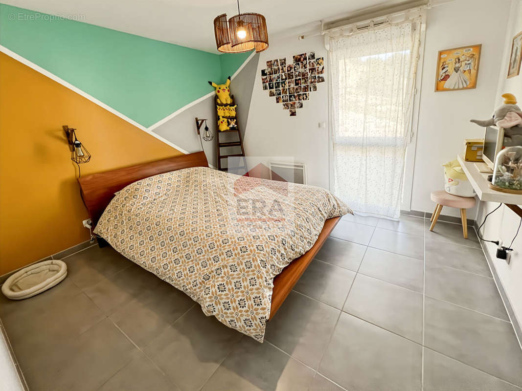 Appartement à SEPTEMES-LES-VALLONS