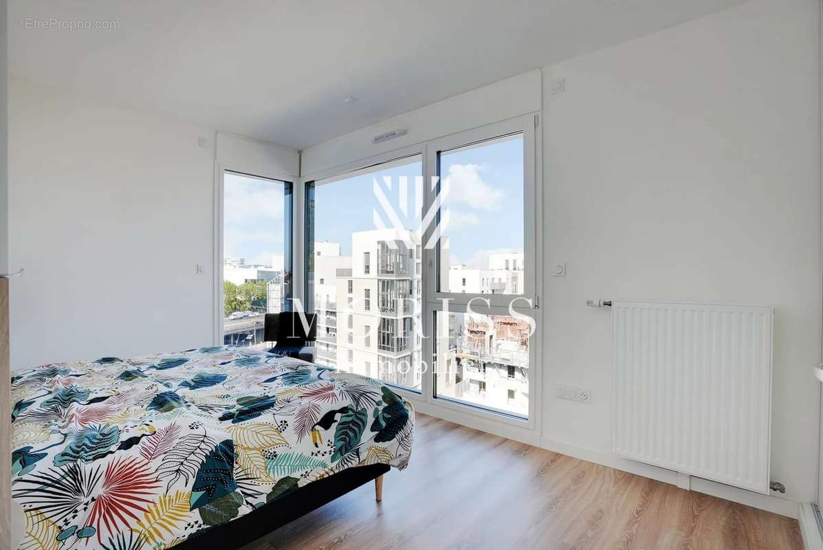 Appartement à COLOMBES