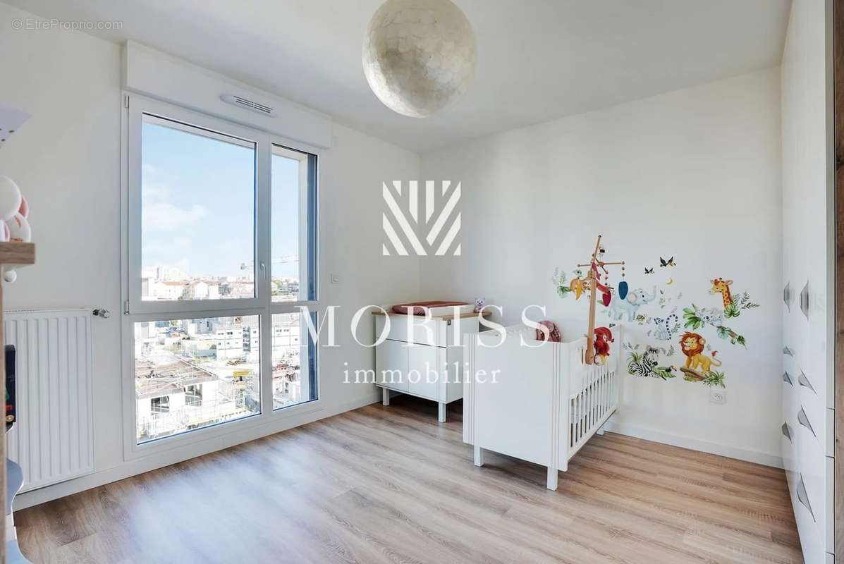 Appartement à COLOMBES