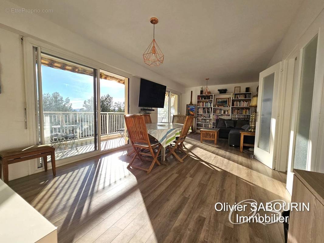 Appartement à SAINT-RAPHAEL