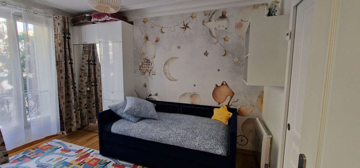 Appartement à PARIS-11E