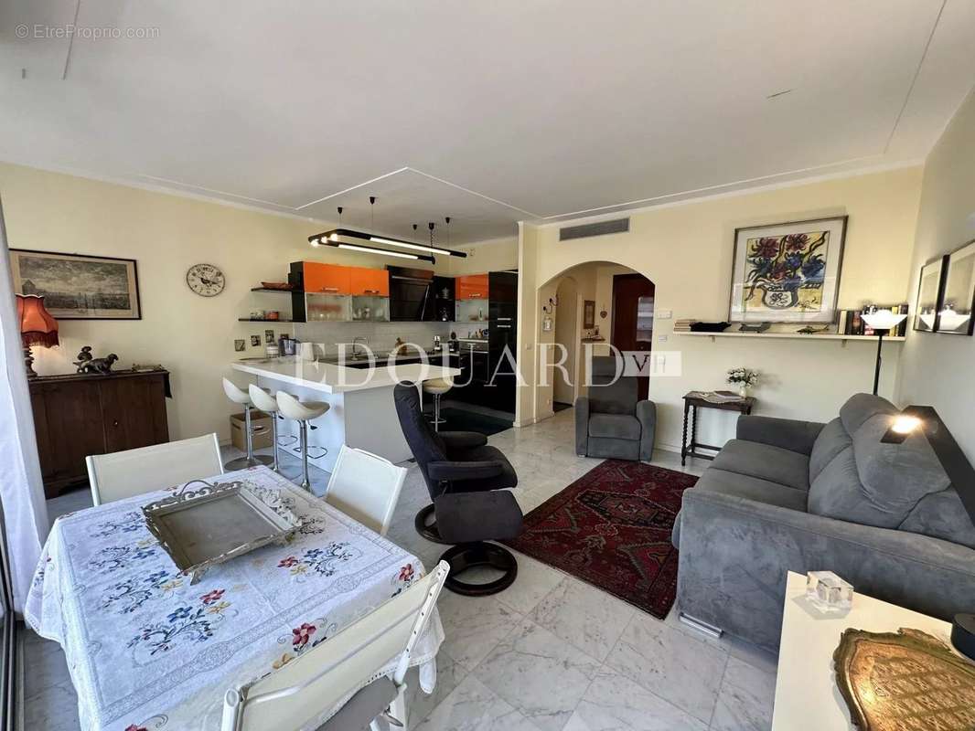 Appartement à MENTON