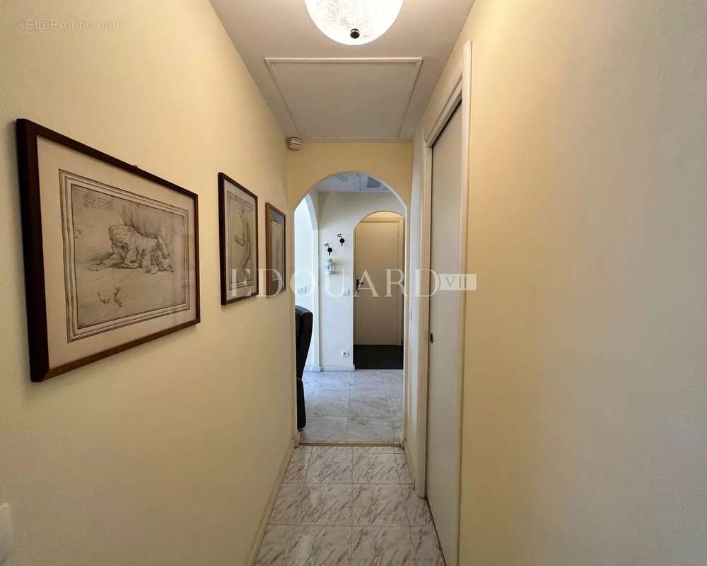 Appartement à MENTON