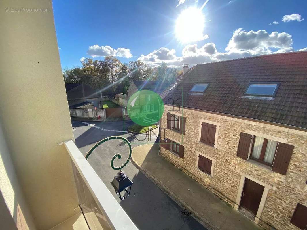 Appartement à VERT-LE-GRAND