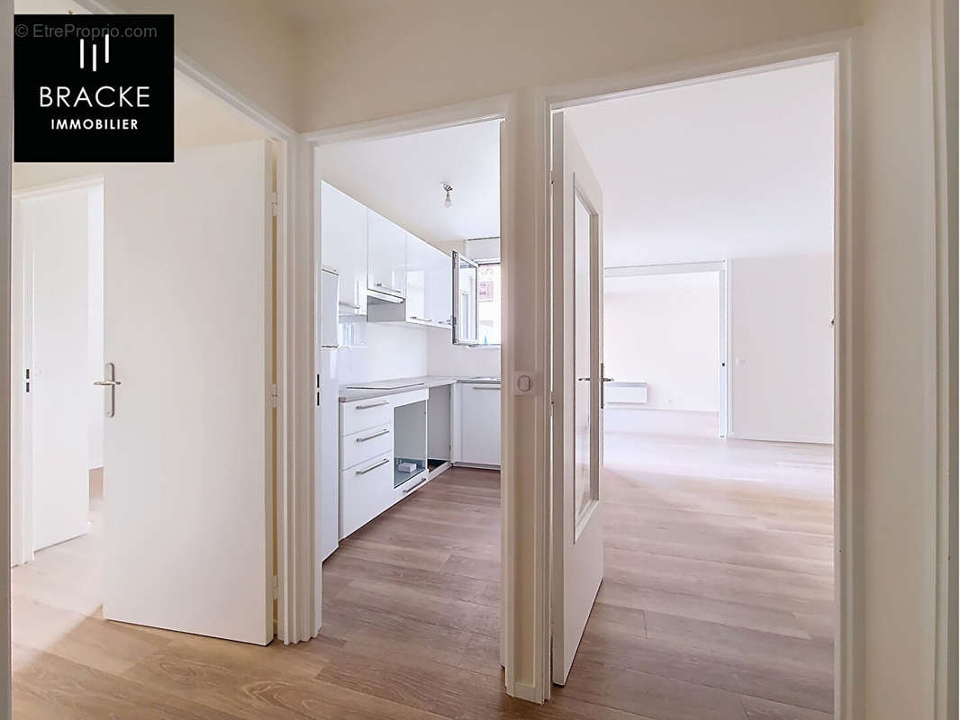 Appartement à COURBEVOIE