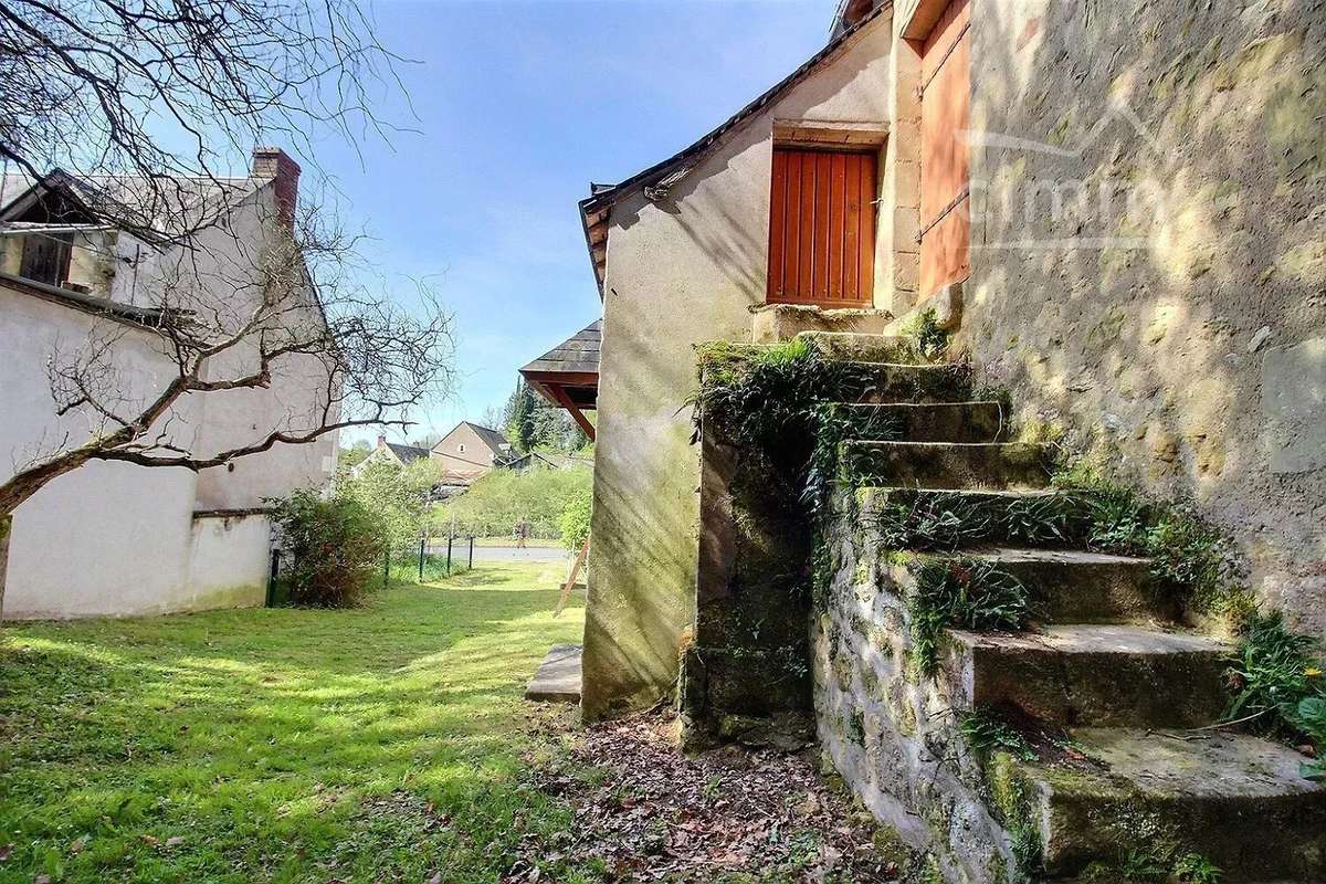 Maison à AZAY-LE-RIDEAU