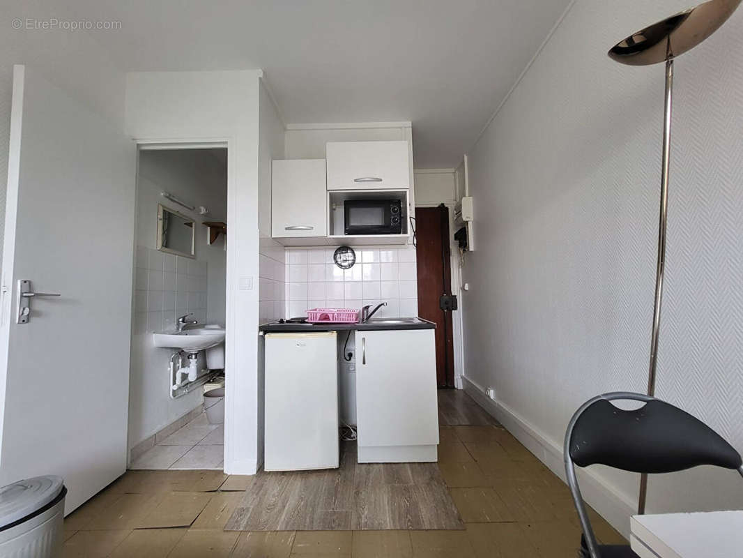 Appartement à PARIS-20E