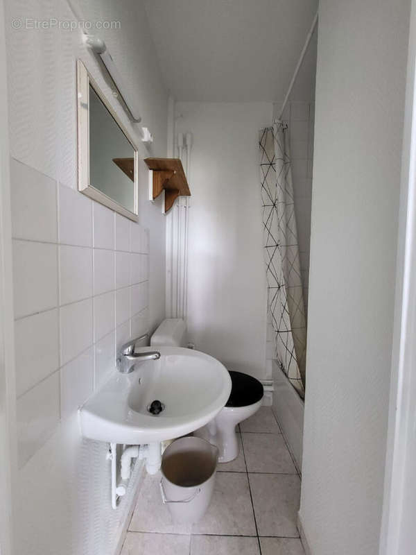 Appartement à PARIS-20E