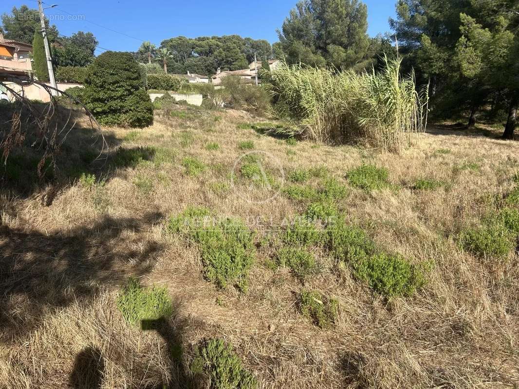 Terrain à LA SEYNE-SUR-MER