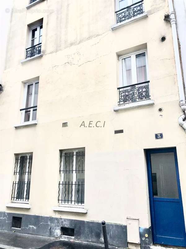 Appartement à PARIS-19E