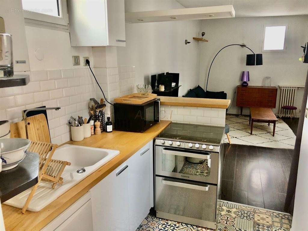 Appartement à PARIS-19E