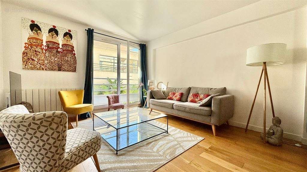 Appartement à ASNIERES-SUR-SEINE