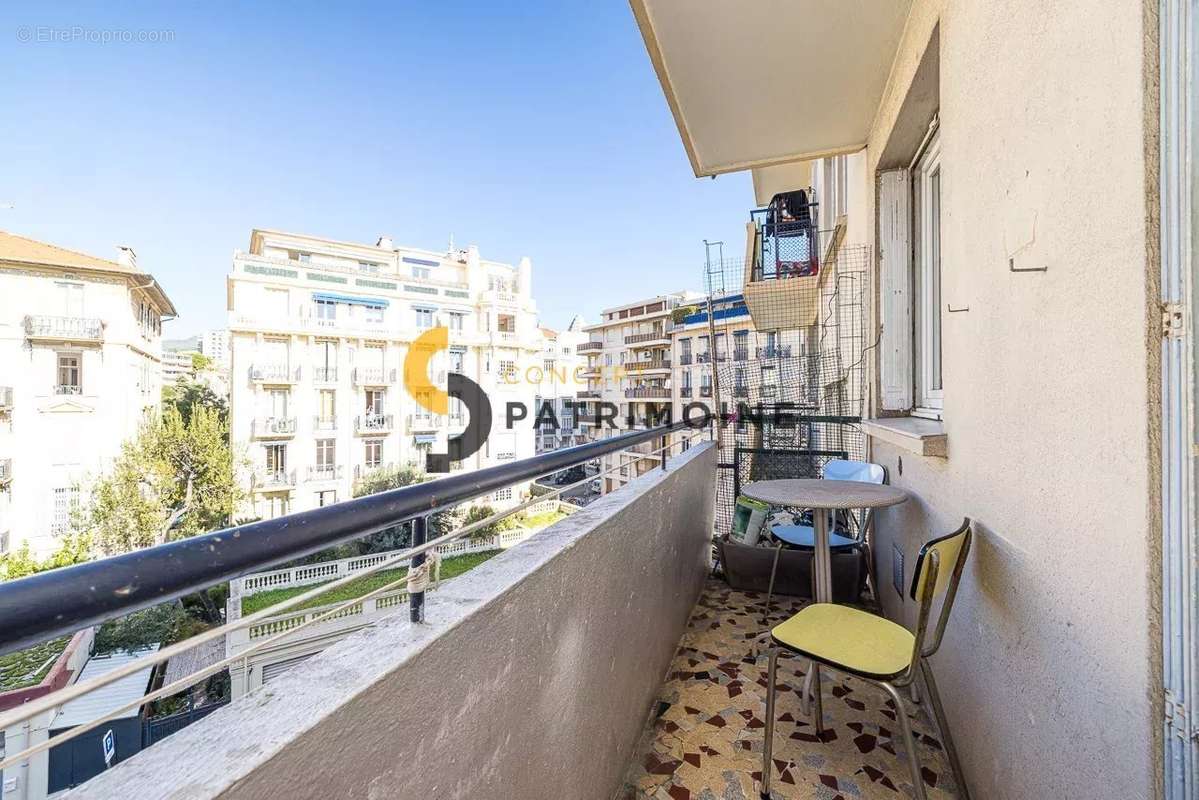 Appartement à NICE