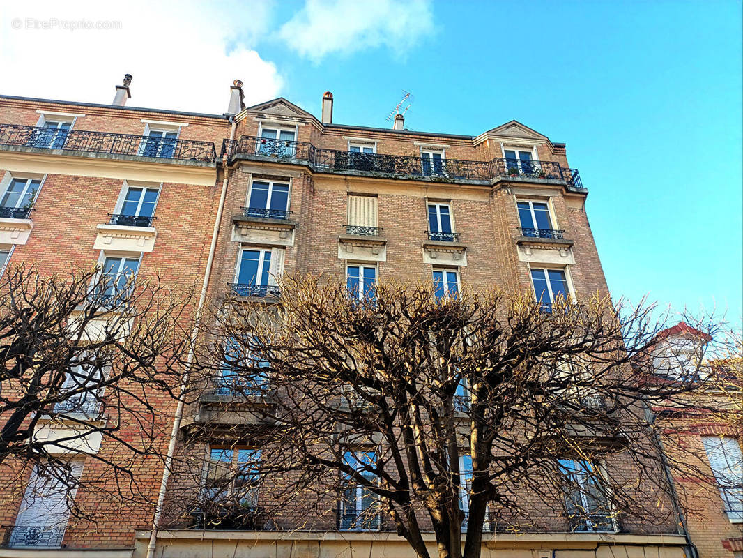 Appartement à FONTENAY-SOUS-BOIS