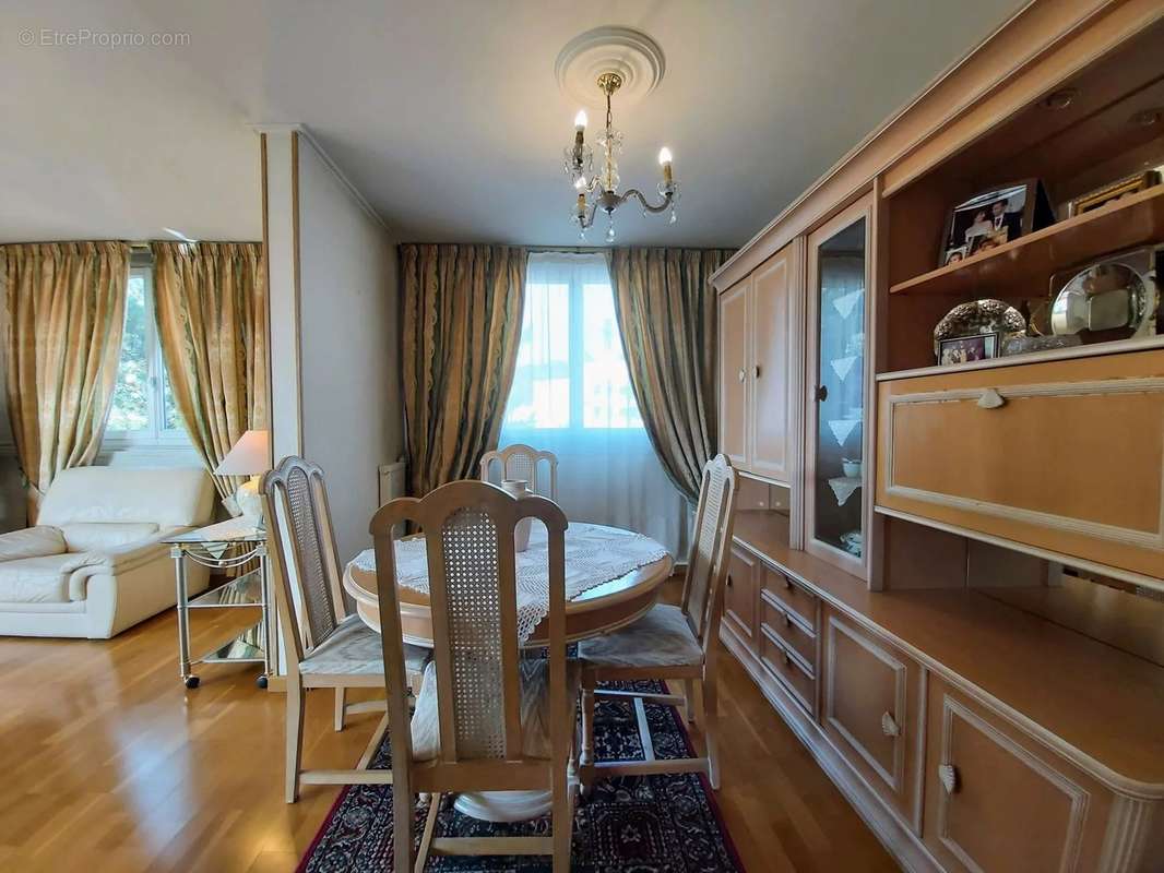 Appartement à CHELLES