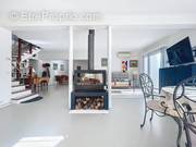 Appartement à MOUGINS