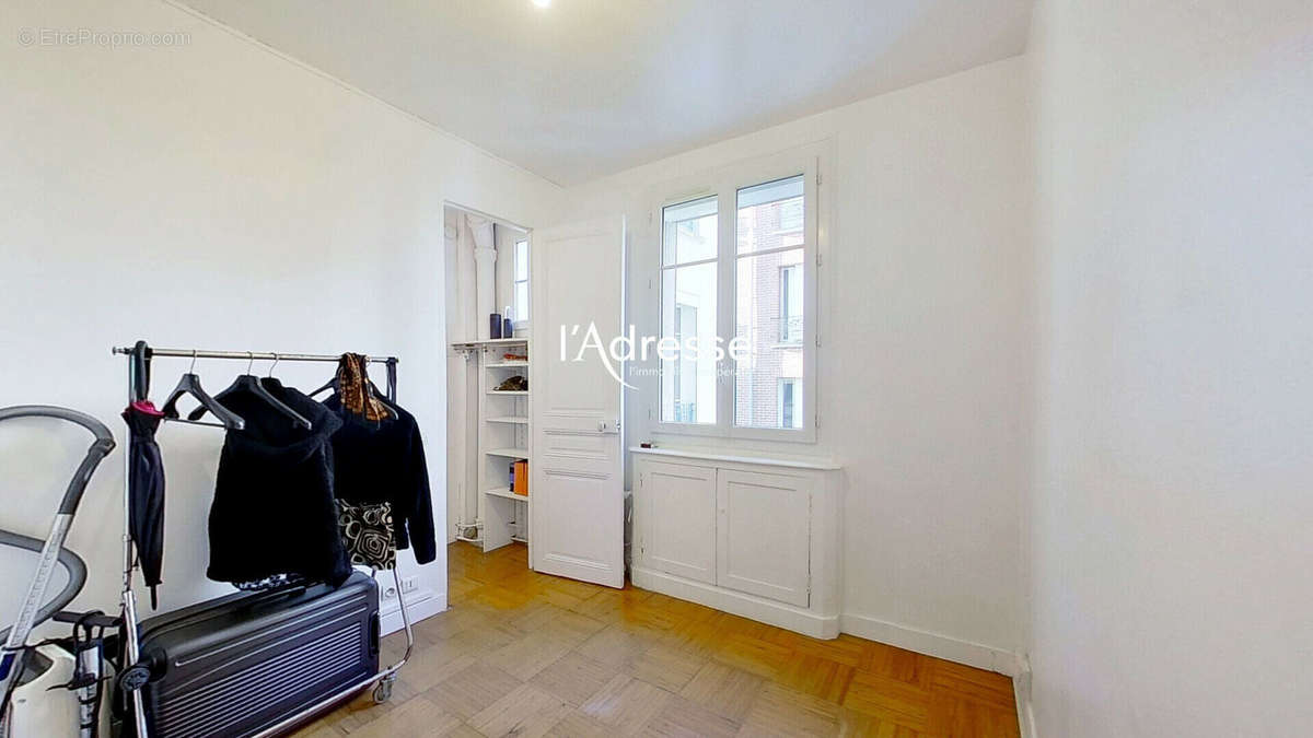 Appartement à PARIS-12E