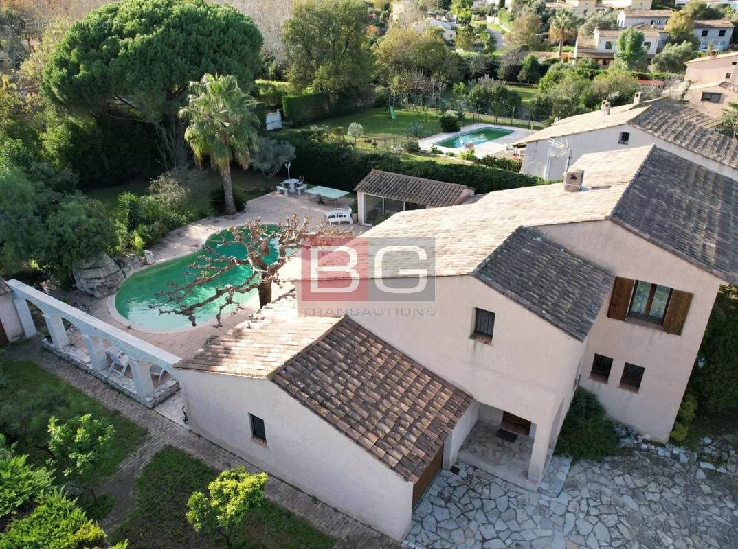 Maison à ANTIBES