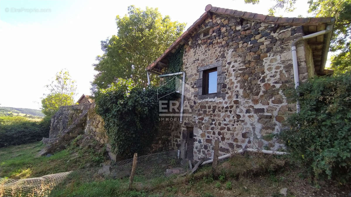 Maison à BEAULIEU