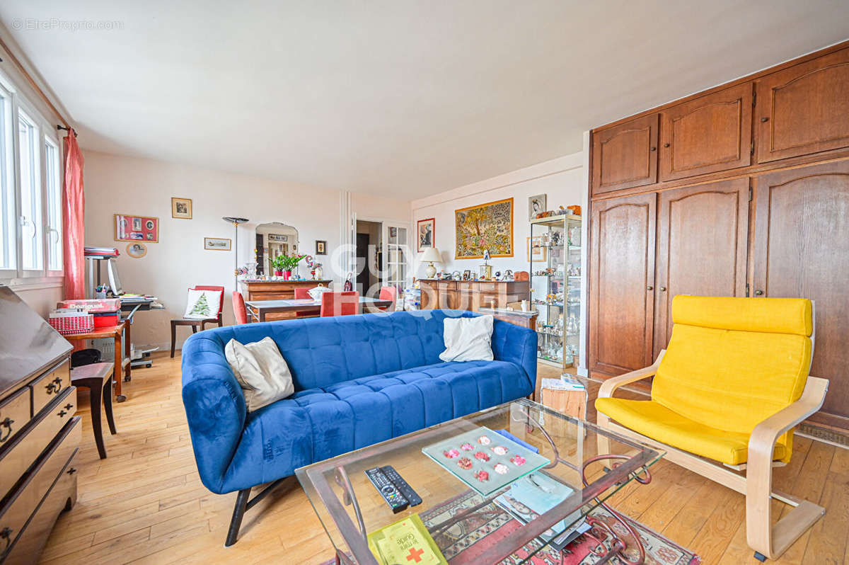 Appartement à PARIS-12E