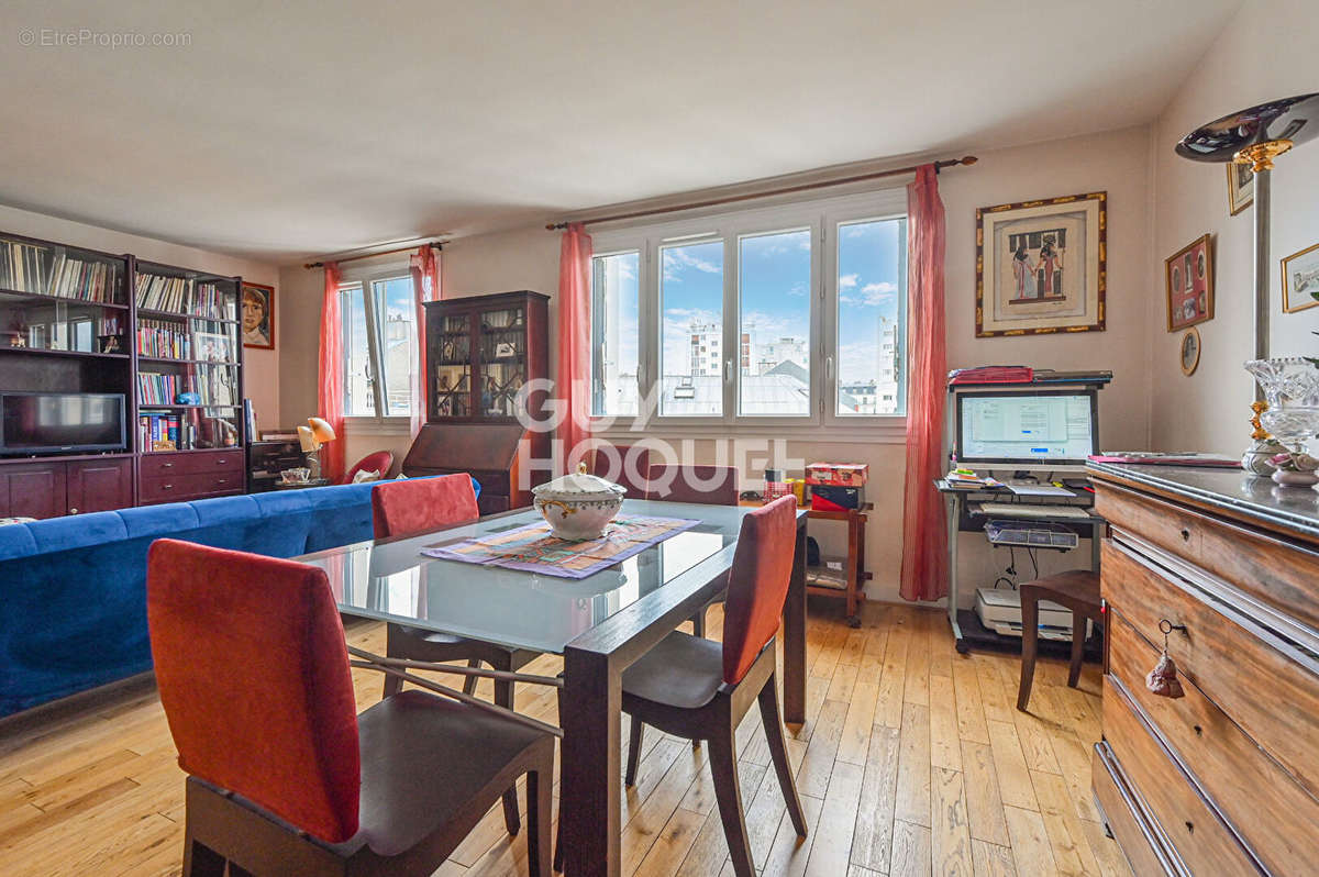 Appartement à PARIS-12E