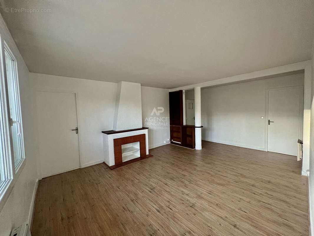 Appartement à PONTOISE