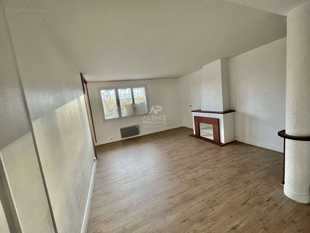 Appartement à PONTOISE