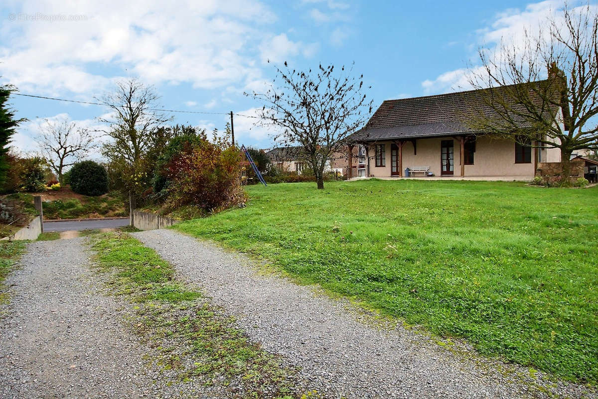 Maison à LE BREUIL