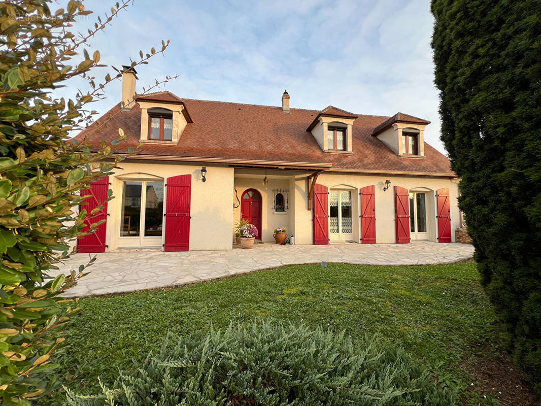 Maison à CHANGIS-SUR-MARNE