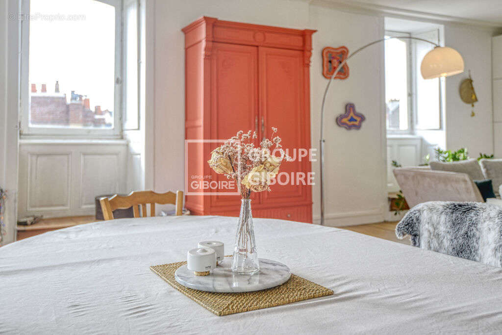 Appartement à NANTES