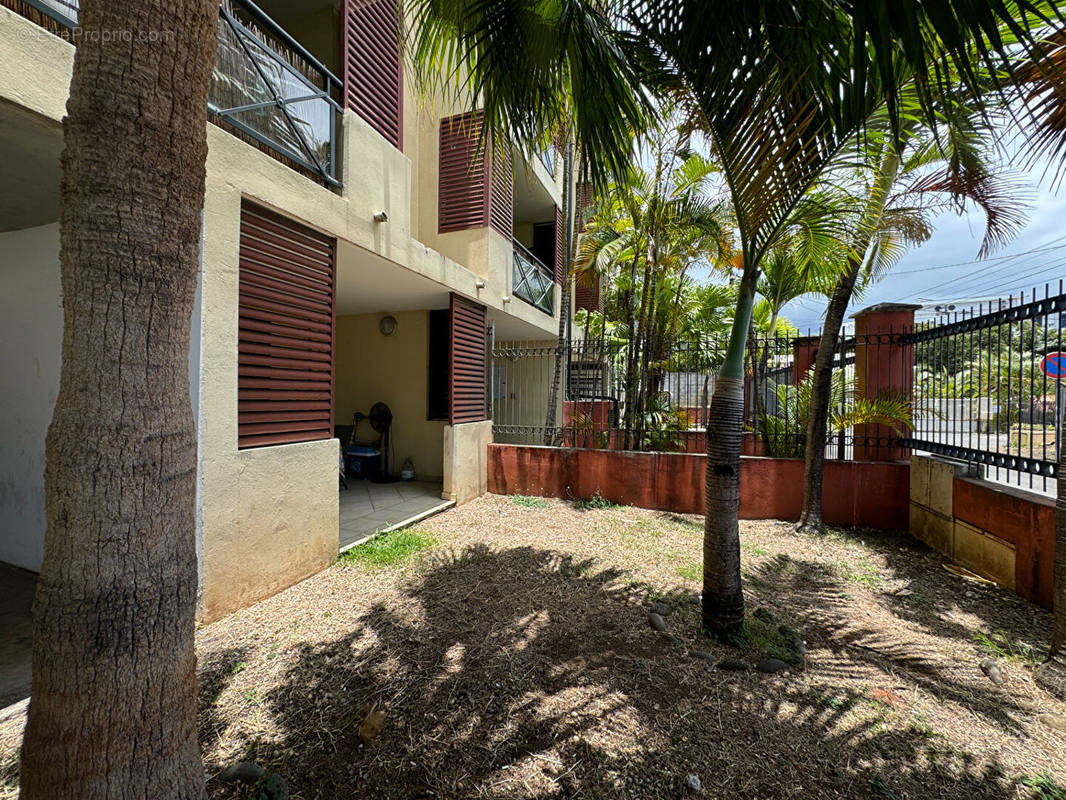 Appartement à SAINT-DENIS