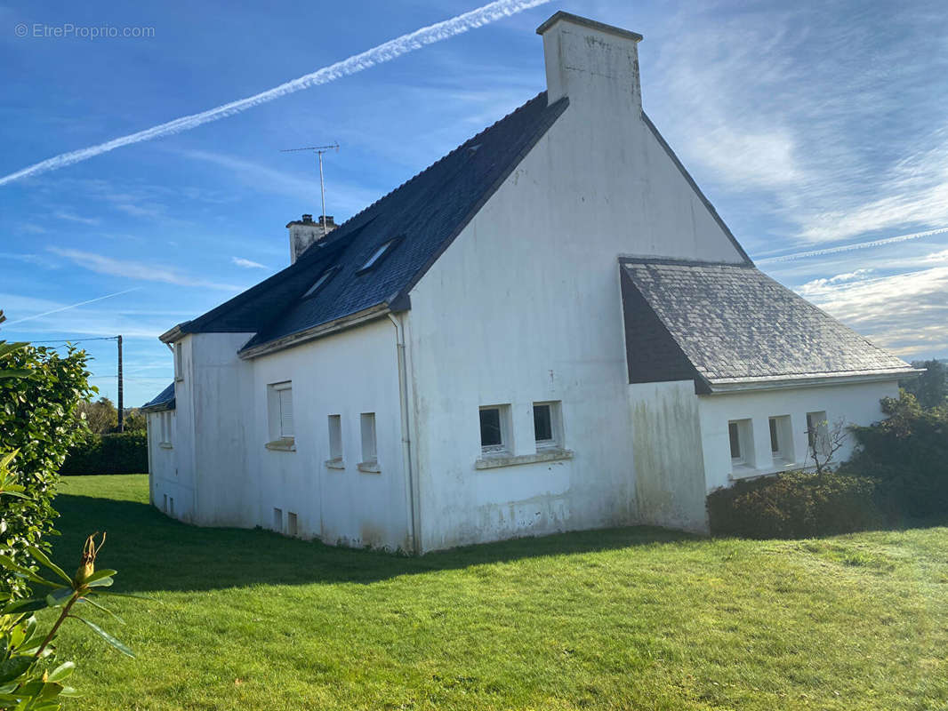 Maison à BRIEC