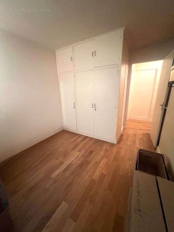 Appartement à MONTROUGE