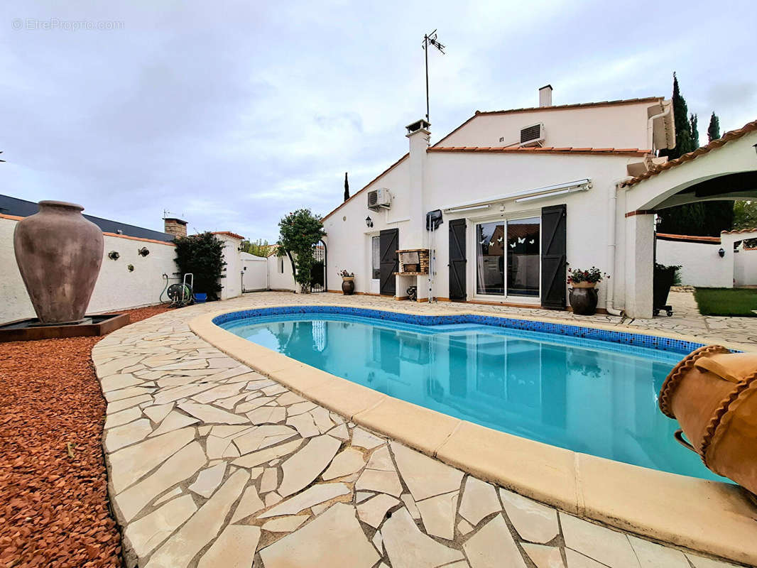 Maison à SAINT-CYPRIEN