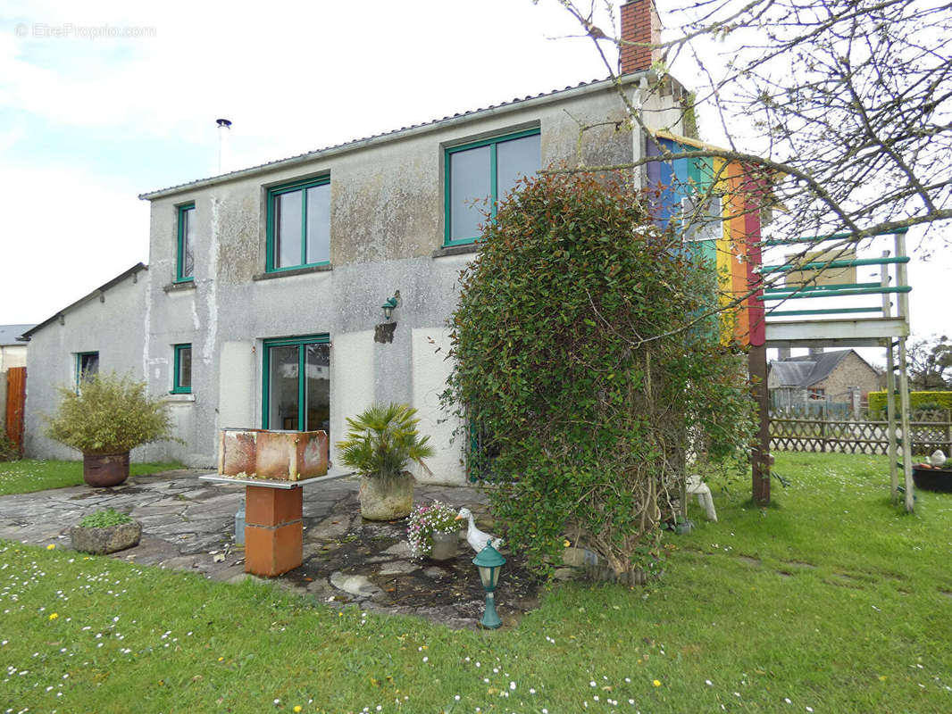 Maison à PARIGNY