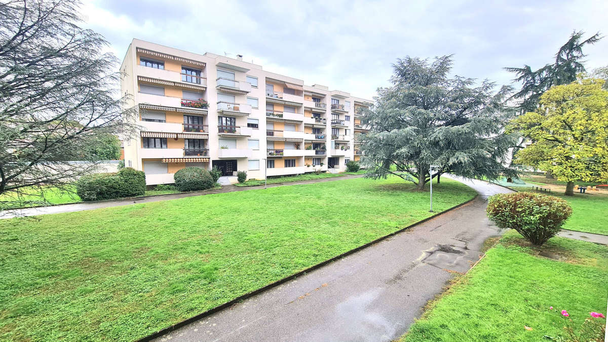 Appartement à SAINT-PRIEST