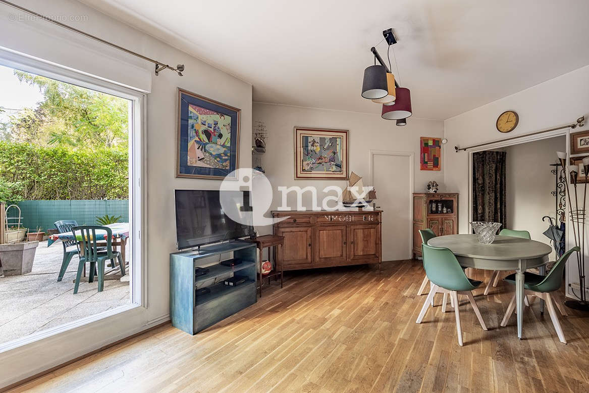 Appartement à ASNIERES-SUR-SEINE