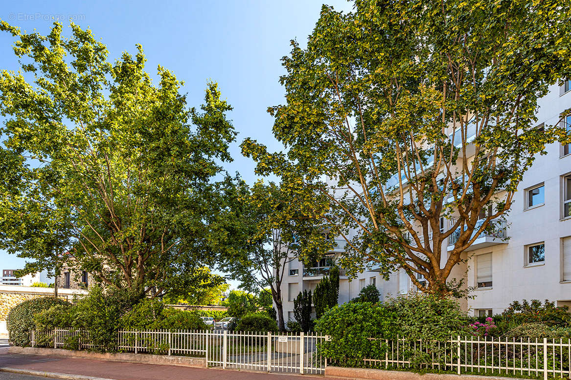 Appartement à LEVALLOIS-PERRET